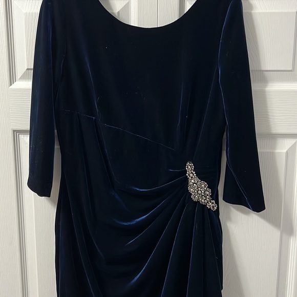 Alex Evenings formal blue velvet cocktail dress - Picture 2 of 5